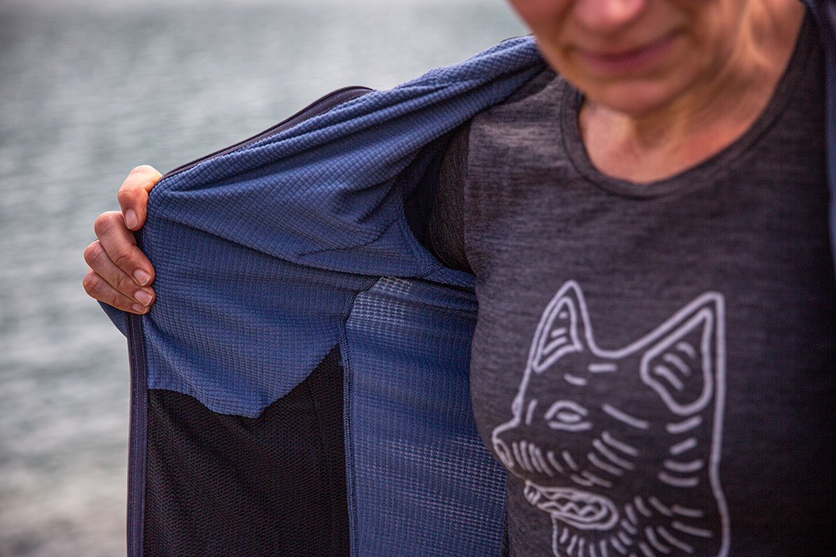 Patagonia r1 vs arcteryx delta lt sales